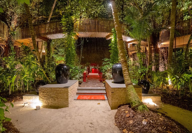 Niyama Maldives nest restaurant