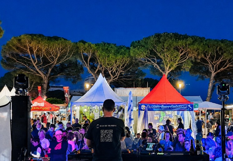 ANimation d'un blind test interactif sur un thème sur mesure et italien