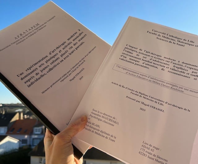 Photos du mémoire et de l'article de fin d'études de Magali Strassel, art-thérapeute