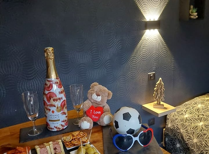 Gîte de luxe avec spa et sauna à Strasbourg - Hôtes et Demeures - apéro Dinatoire demeure 2