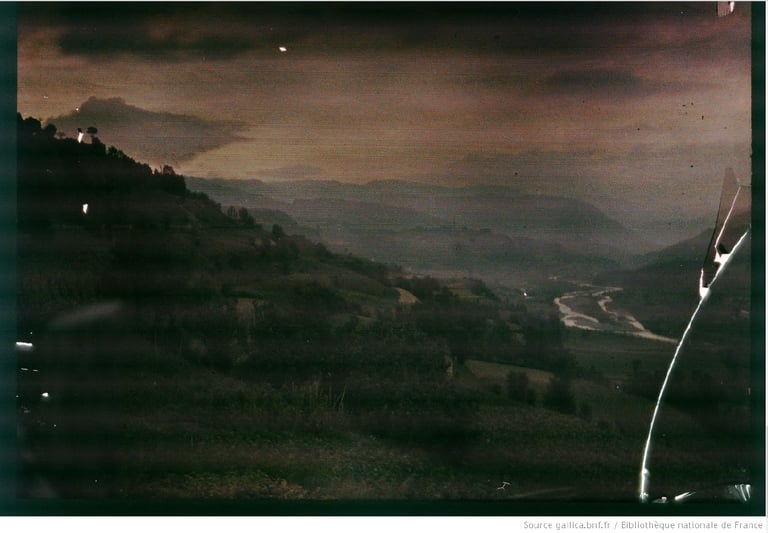 Jean Reutlinger. Paysage de moyenne montagne : vallée et rivière