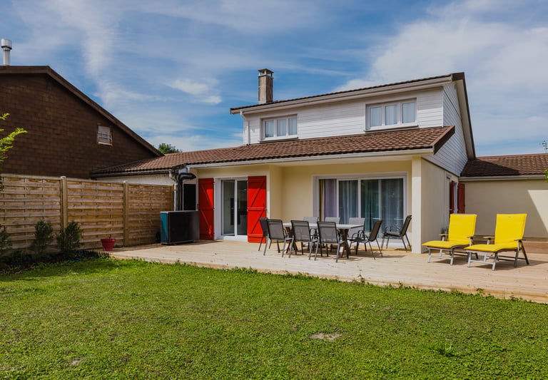 House For Sale in Versonnex - France