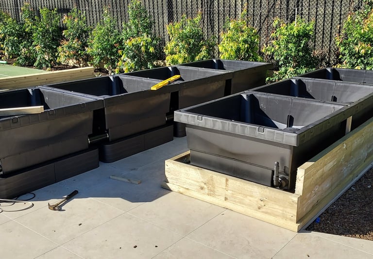 Installing rows of Foodcubes