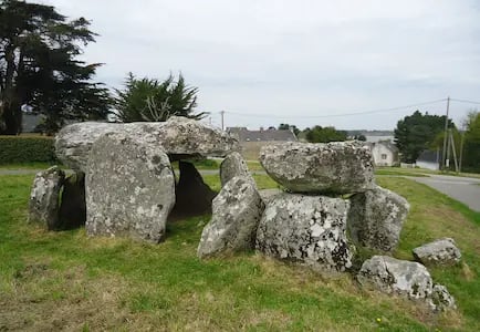 Ty Bayon - Présentation de Belz - Dolmen de Kerhuen Ouest - Er Mane