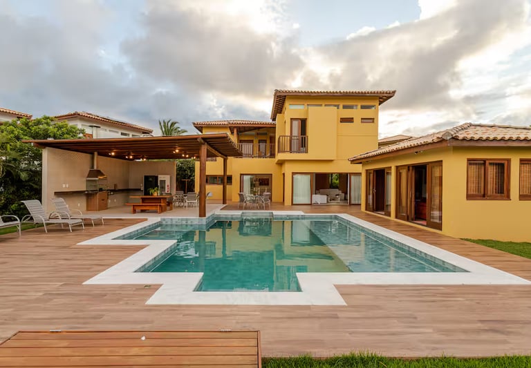 Piscina privativa de casa para aluguel em Costa do Sauipe