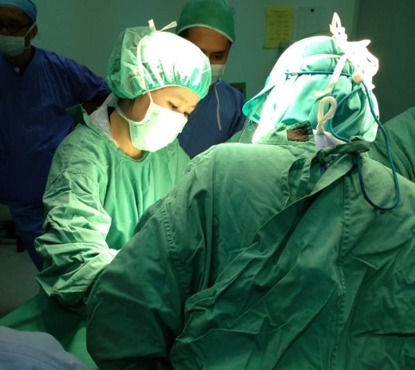 Wisdom tooth extraction oral surgery with Dr pan li ting 