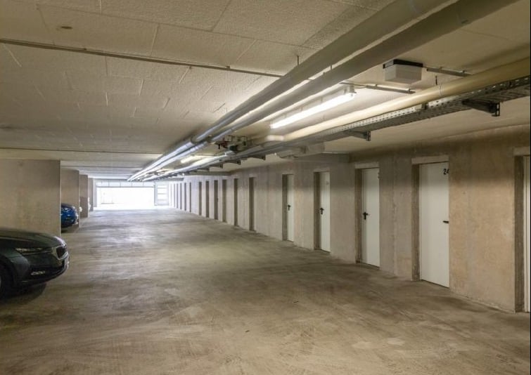 Eigener Tiefgaragenstellplatz