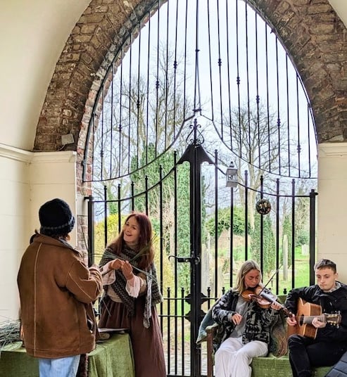 Music event at Friar's Bush Graveyard with Cairde na Cille