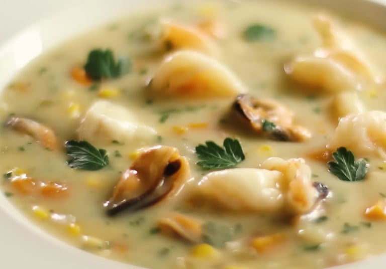 Ultimate Seafood Chowder Recipe – A Creamy & Flavorful Delight