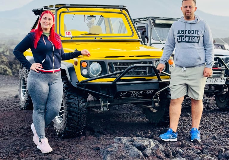 bali beat tour customer enjoy the panorama of sunrise jeep adventure