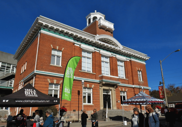 Emergency Car Towing, Bowmanville, 24/7