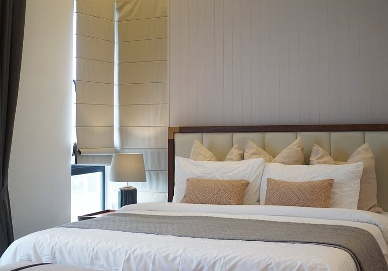 house 6 master bedroom