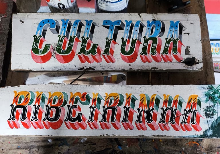 "Letras & Filetes: Memória Afetiva e Latinidades", em cartaz no Sesc Ipiranga