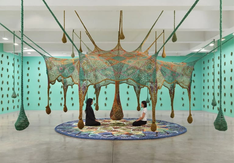 Earthtreelifelove, 2022, Ernesto Neto