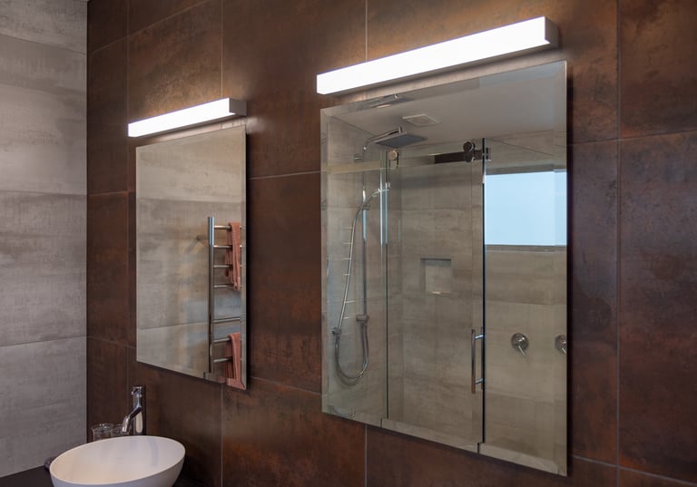 Bathroom custom glass mirror