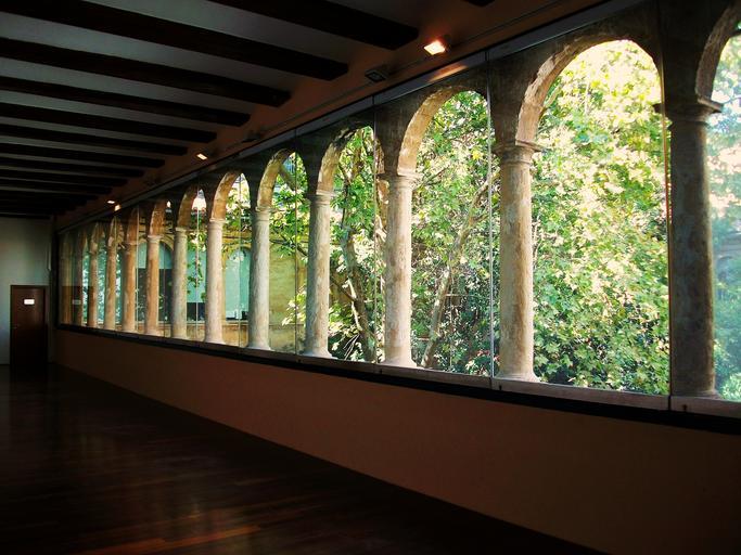 Galería de Arcos del Claustro del centro del Carmen