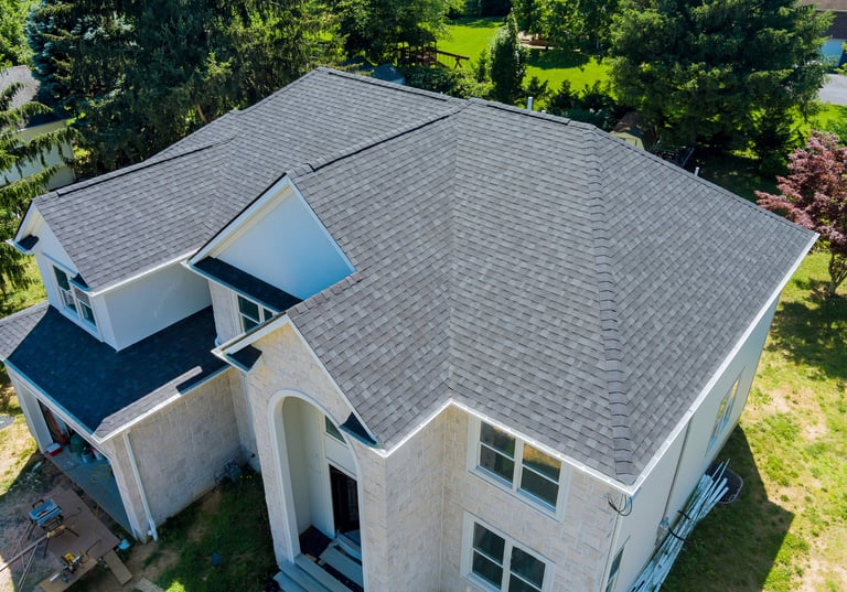 Gray architectural asphalt shingle roof on an Atlanta home.
