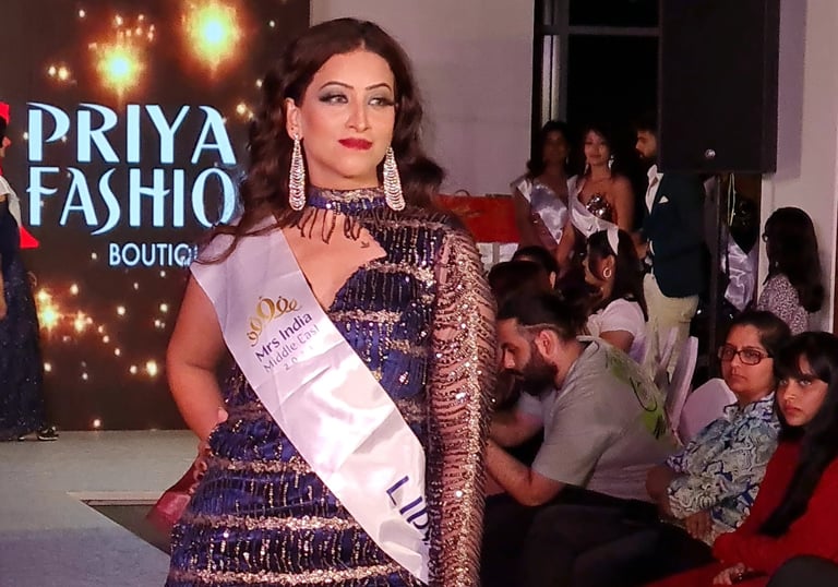 model miss pageant beauty contest evening gown stunning dress gorgeous Priya fashions boutique