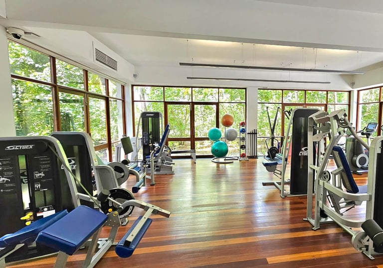 Four Seasons Landaa Giraavaru Maldives gym