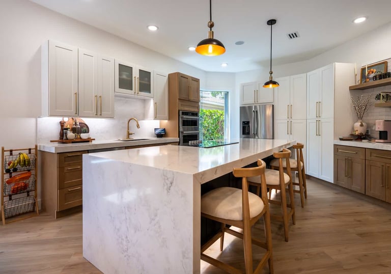 Full Kitchen Remodeling with Countertop, Island and Cabinets
