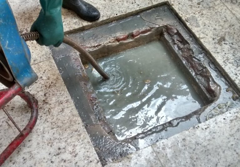 desentupimento de caixa de gordura