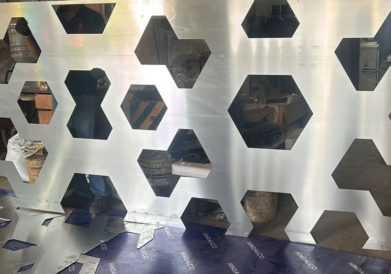 Bapsule : laser cutting on alumina sheet in parametric design