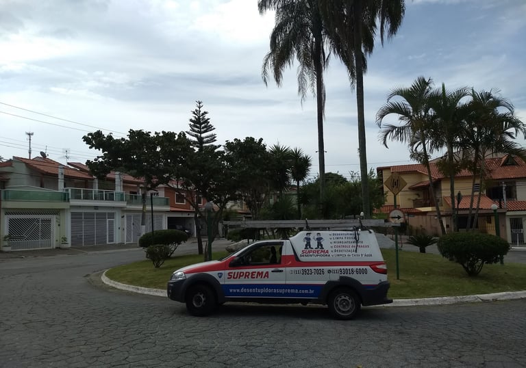 carro da suprema desentupidora
