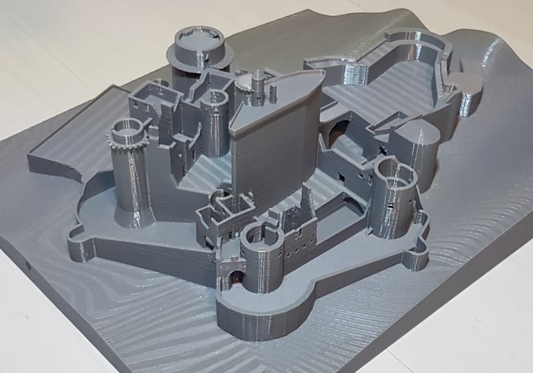 Maquette architecture château médiéval Bonaguil