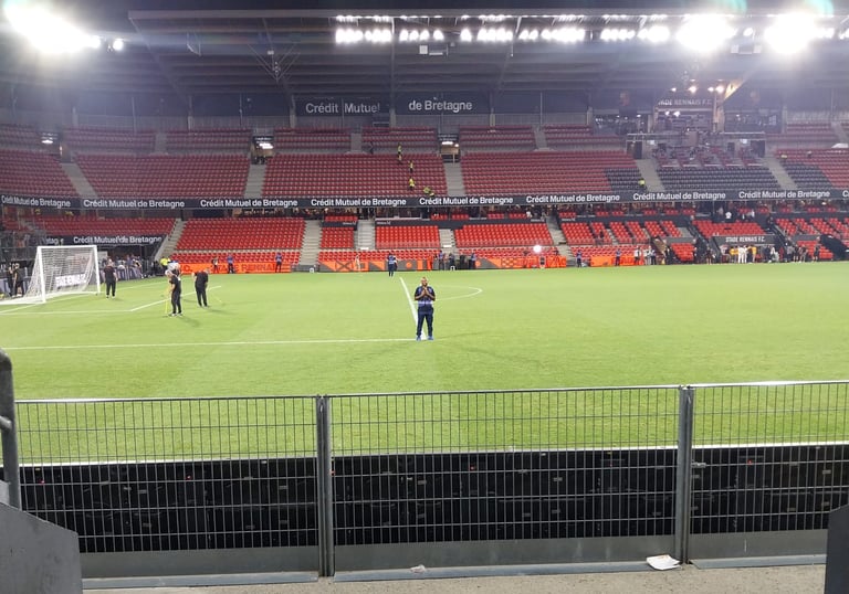 stade foot agent de sécurité à Rennes agent expériement SEYF sécu controle