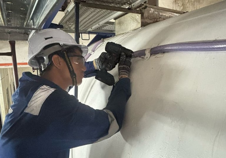 External pipe fitting during ISO tank refurbishment work