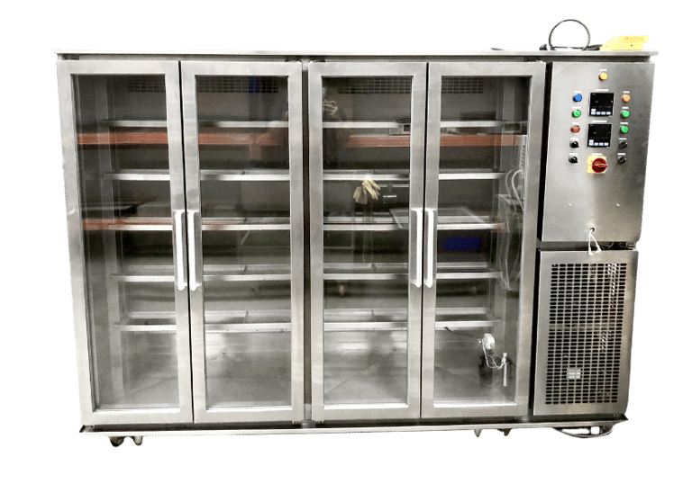Curing Cabinet 4 Doors ตู้ทดสอบก้อนปูนซีเมนต์ ควบคุมอุณหภูมิและความชื้น 4 ประตู
