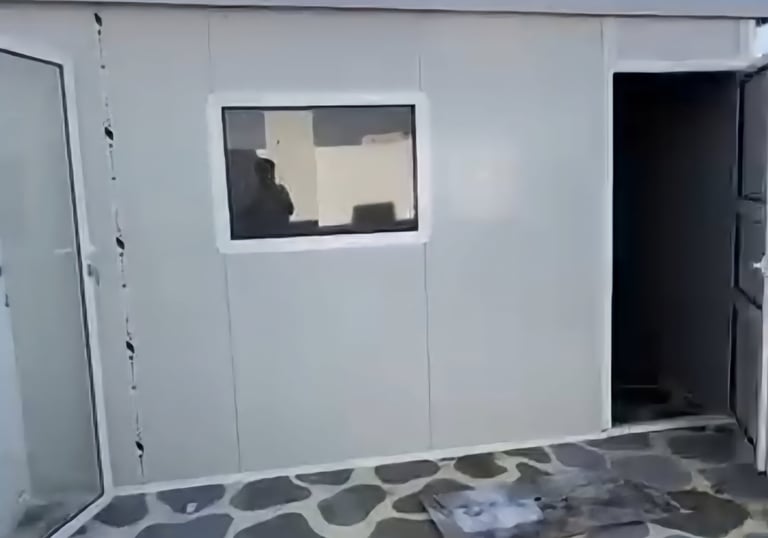 غرفة ساندويش بانل جاهزة بعزل حراري في الرياض