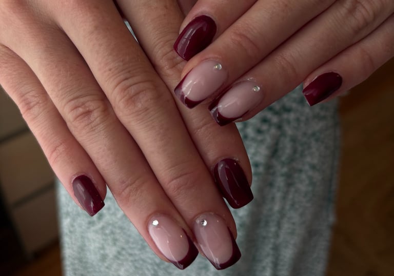 a woman's hands with a manicured manicured manicured manicured mani