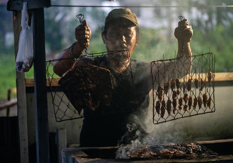 ardi managing the bbq at dylans in simeulue