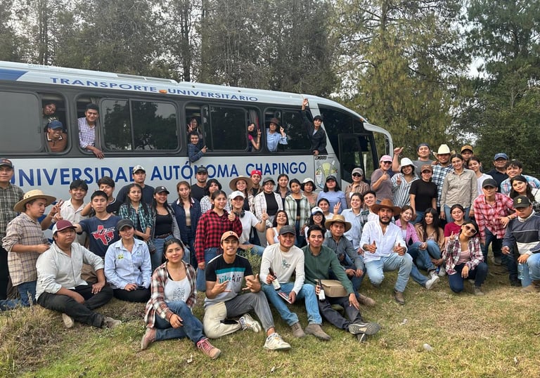 Visita de campo de Estudiantes de la Universidad Autónoma Chapingo 