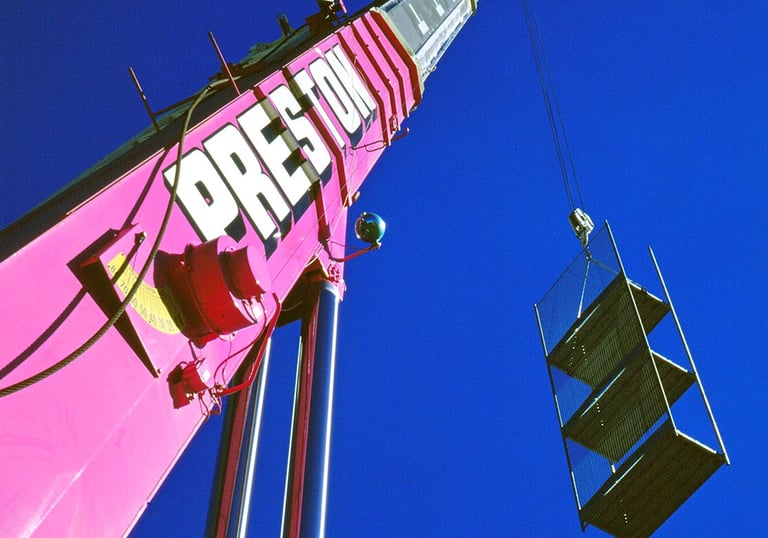 Preston Folding Scaffold - 3 bay 1 lift