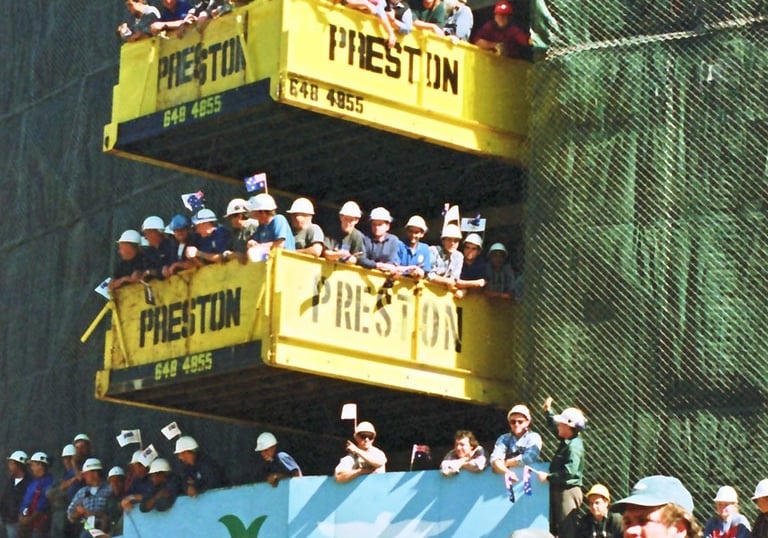 SuperDeck - Retractable Loading Platform