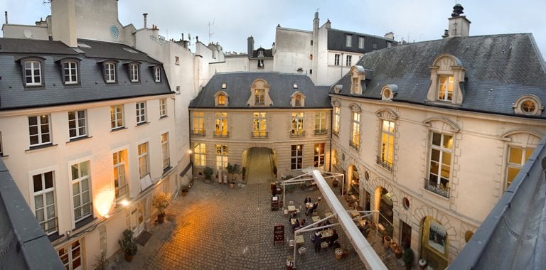 Salle de cours théâtre comique Paris — Centre de danse du Marais
