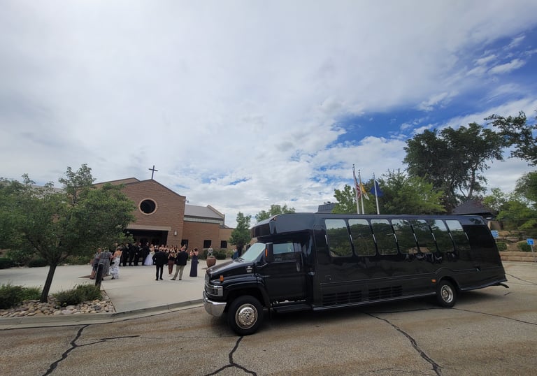 Cache Express Travel - Party Bus For Hire