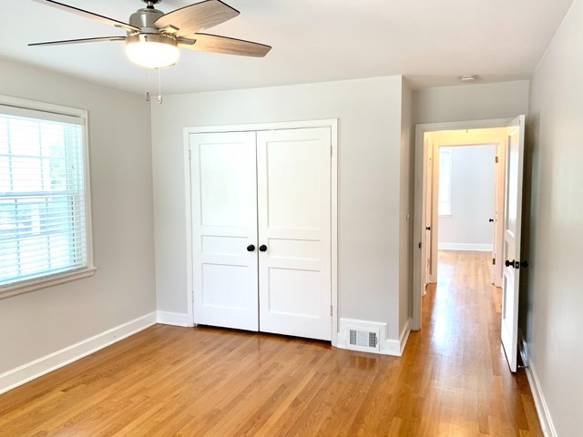 Discover our charming farmhouse inspired duplex rental in Nashville's Cherokee Park neighborhood