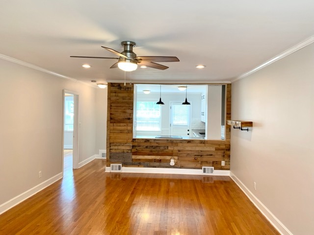 Discover our charming farmhouse inspired duplex rental in Nashville's Cherokee Park neighborhood