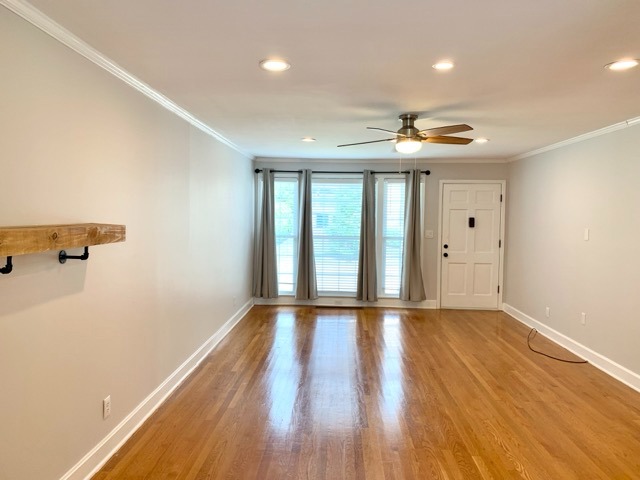 Discover our charming farmhouse inspired duplex rental in Nashville's Cherokee Park neighborhood