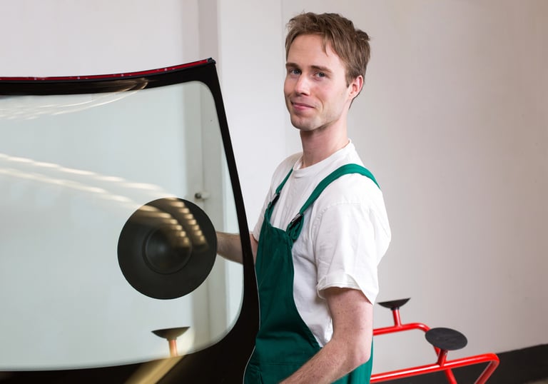 glass repair service