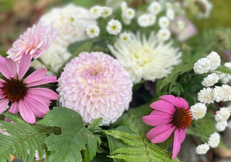 deuil coussin funéraire pompes funèbres fleurs décès
