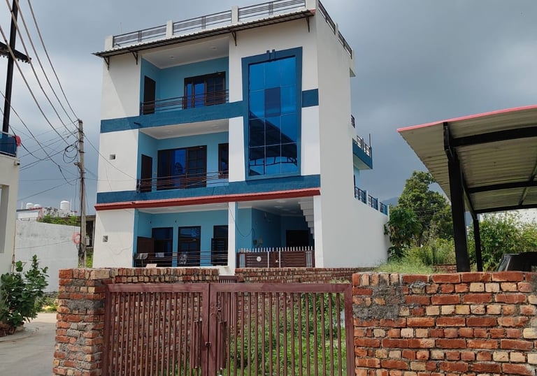 Residential House for sell in Dehradun by Mahender Properties