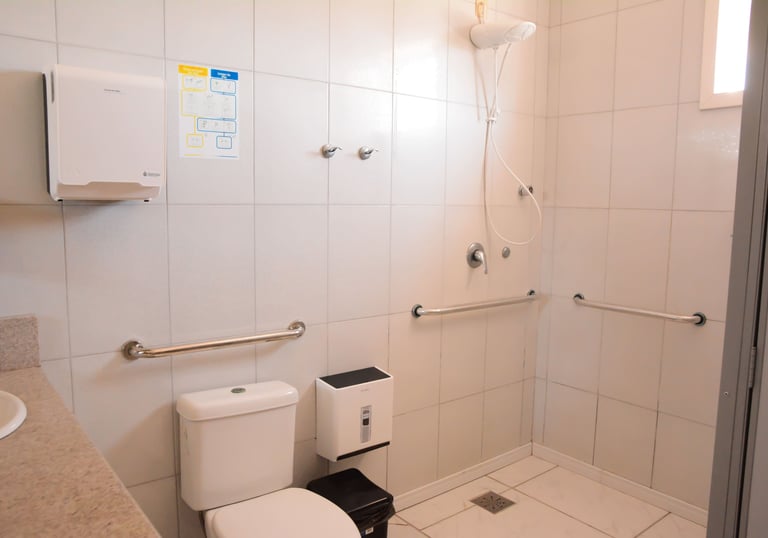 Banheiro Adaptado Lar de Idosos