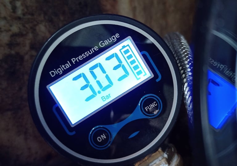 Localización fuga de agua con manómetro