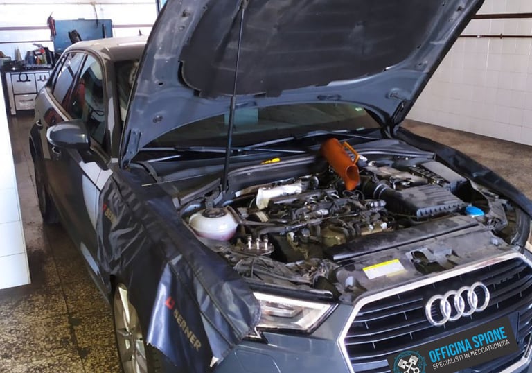 audi in officina spione
