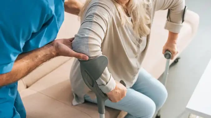 Acompanhamento de enfermagem domiciliar com atenção preventiva e humanizada.