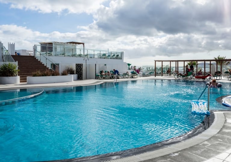 3⭐️ BLUESEA Hotel Los Fiscos